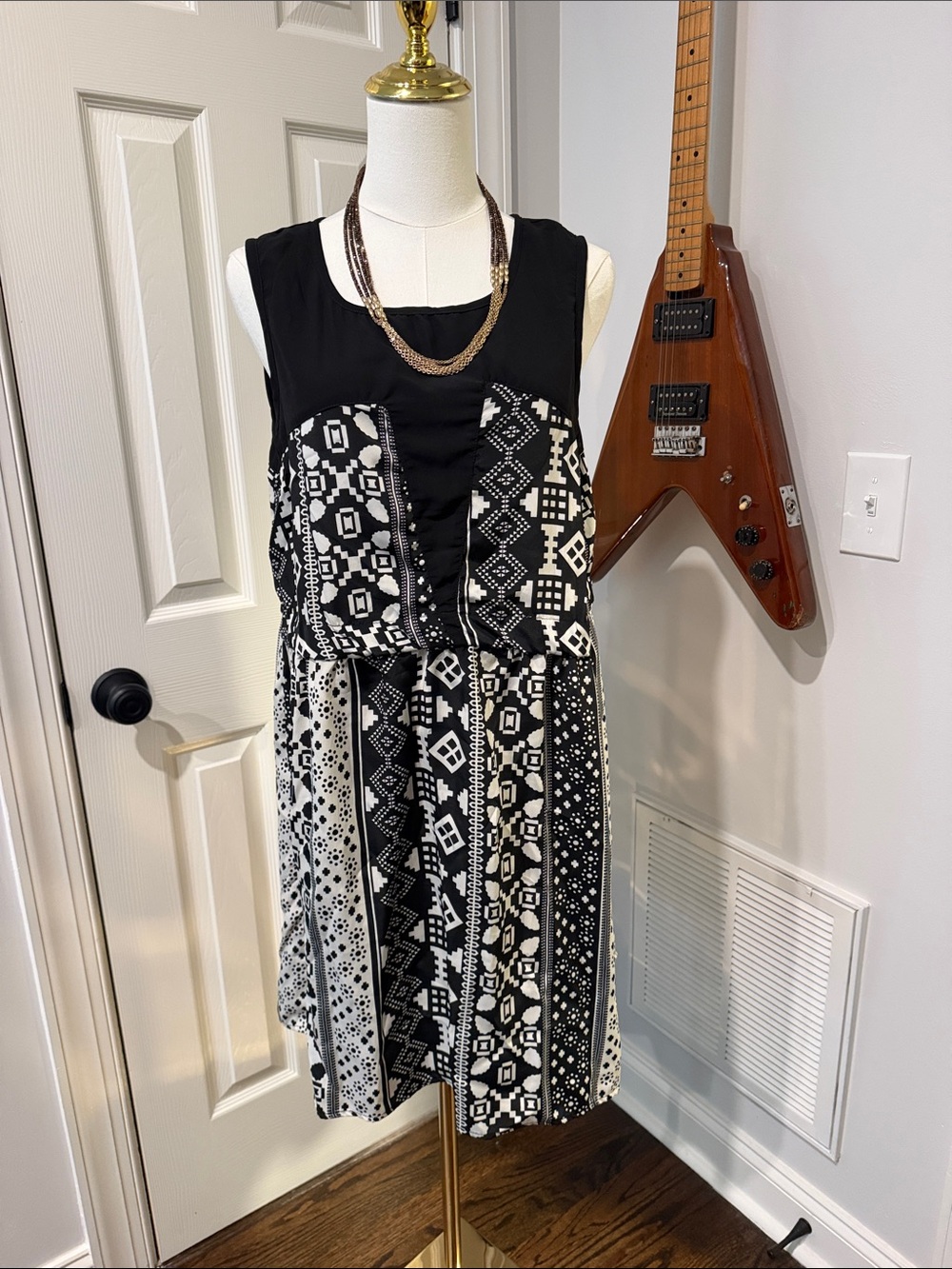 Fun & Flirt Black and White Sleeveless Patterned A-Line Dress